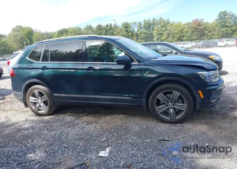 2019 Volkswagen Tiguan 2.0T Sel Premium/2.0T Sel Premium R-Line from USA, damaged, VIN 3VV4B7AX5KM098427